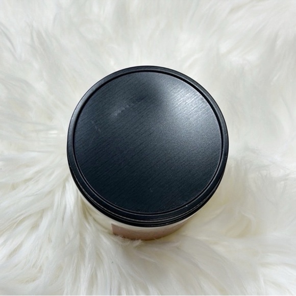 NEW Bath and Body Works fall winter candles - Picture 8 of 8